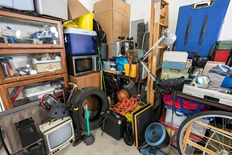 Decluttering for a Healthier Home: Safe and Smart Ways to Remove Household Junk